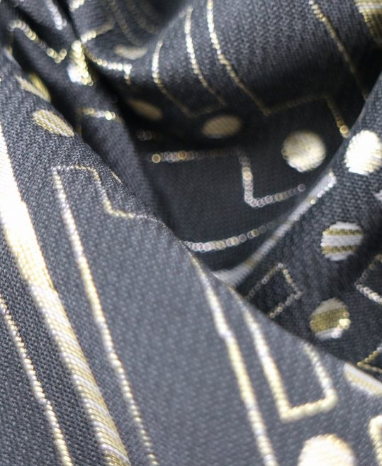 男性用袴単品レンタル(成人式・結婚式・卒業式)黒・金の幾何学模様[身長165cm対応]No.159